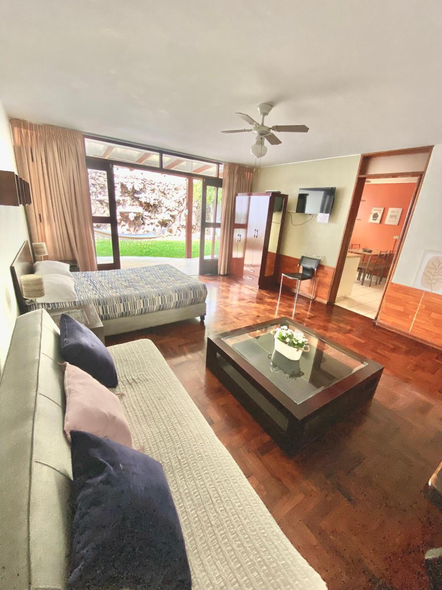 Lima Mini Aparts Monterrico - Cerca Embajada Eeuu Extérieur photo