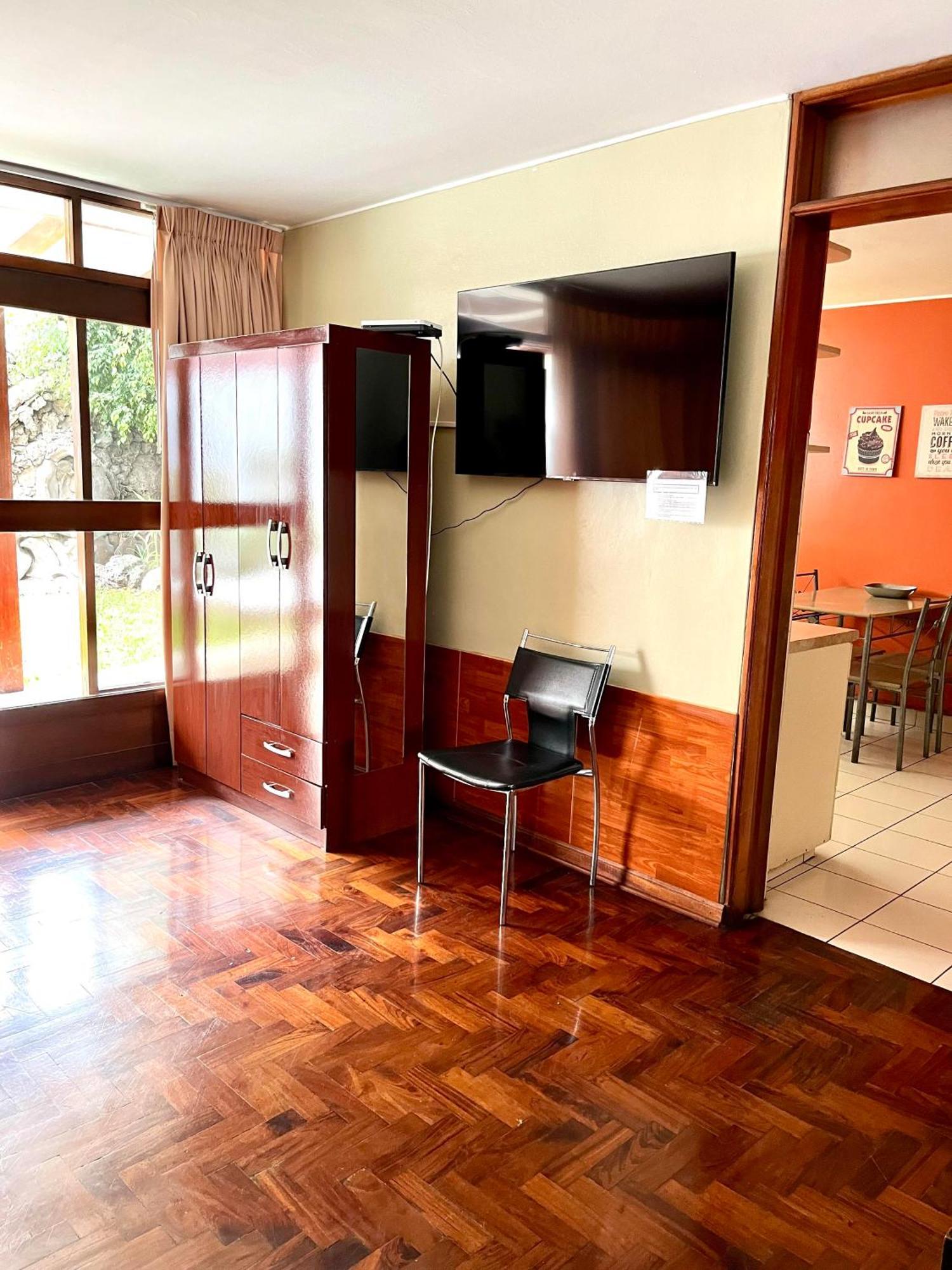 Lima Mini Aparts Monterrico - Cerca Embajada Eeuu Extérieur photo