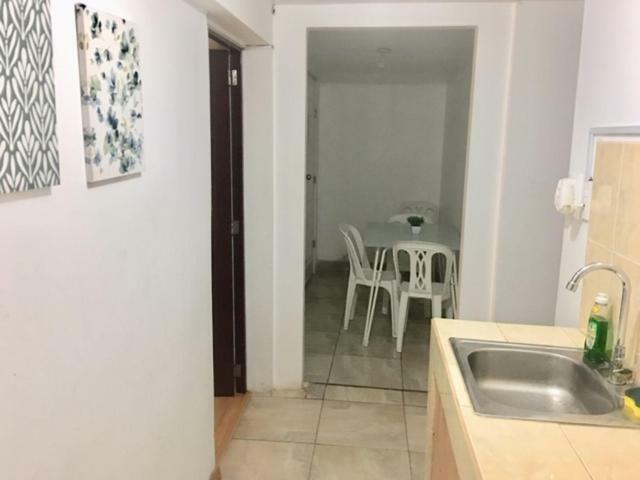 Lima Mini Aparts Monterrico - Cerca Embajada Eeuu Extérieur photo