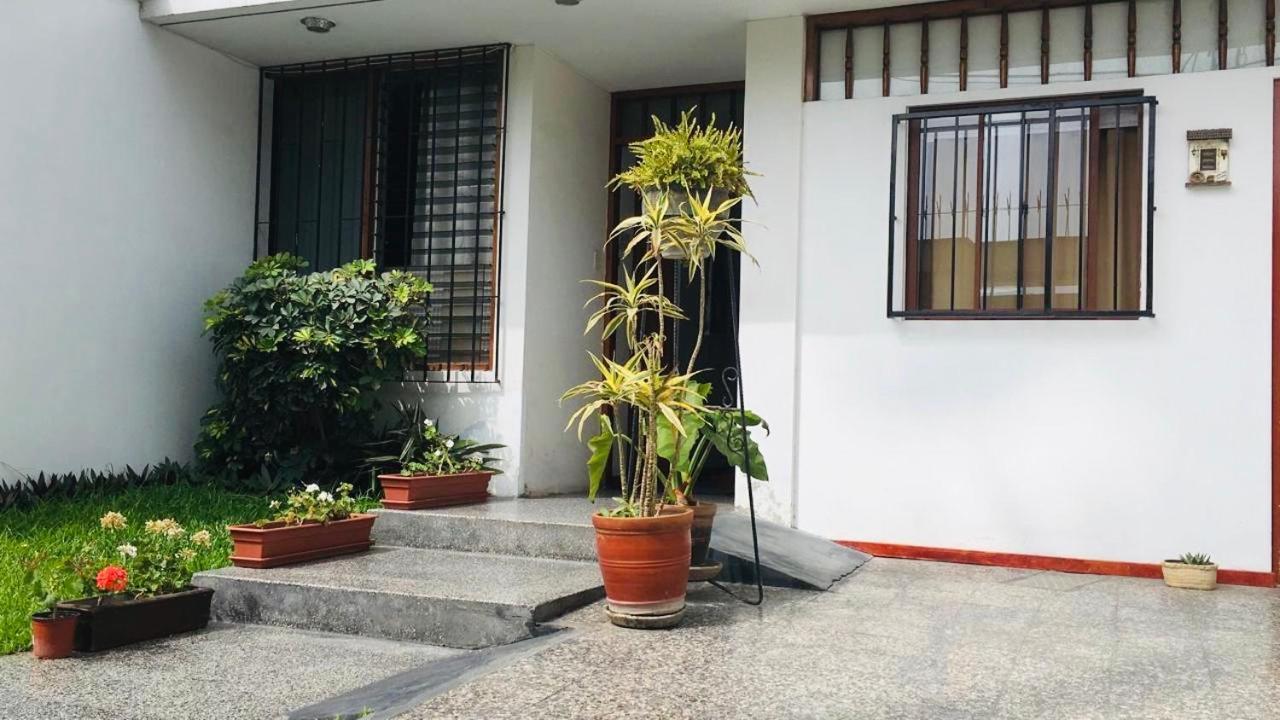Lima Mini Aparts Monterrico - Cerca Embajada Eeuu Extérieur photo